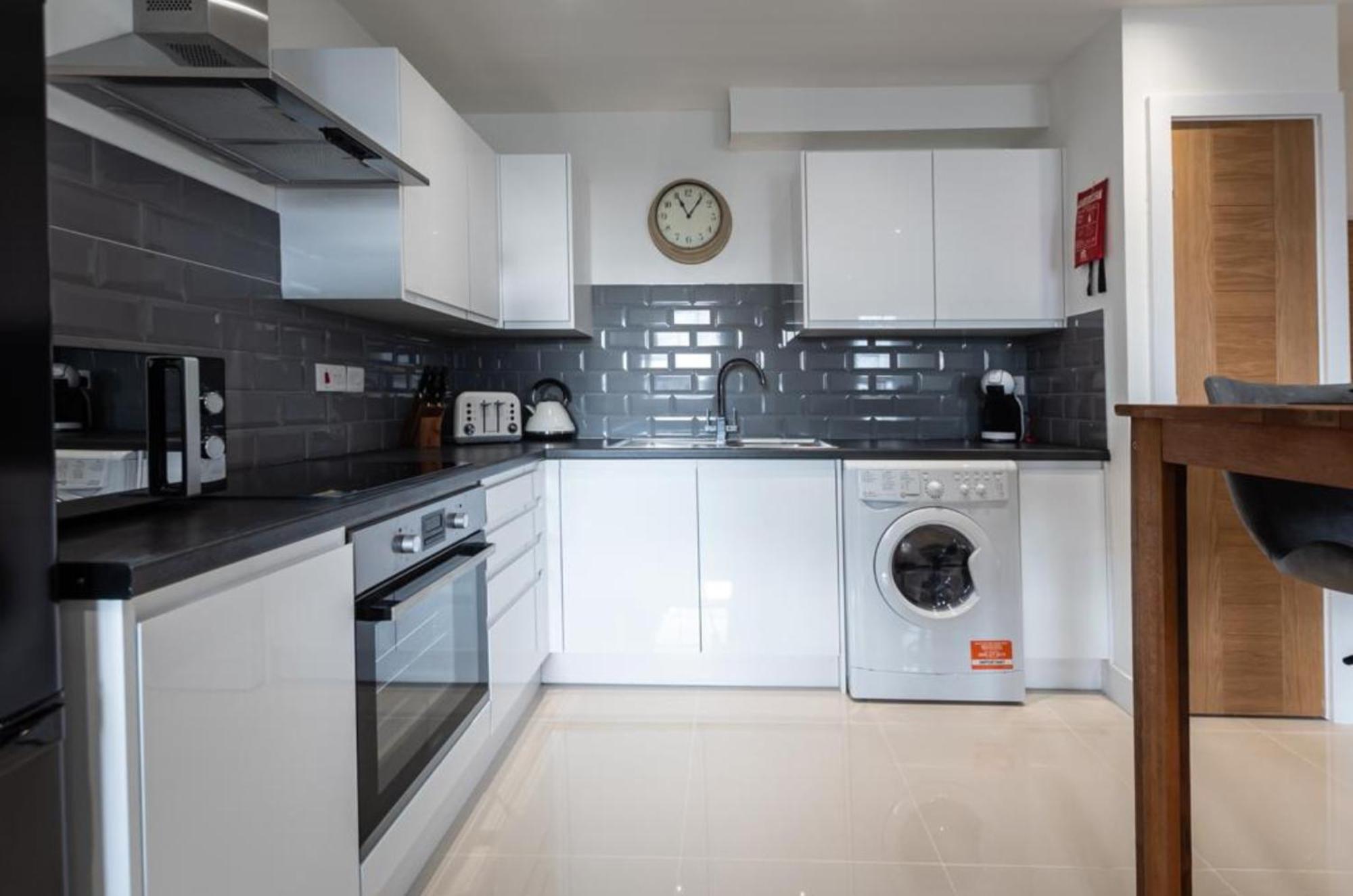 Relaxing Atlantic Mansions By Smart Apartments Short Lets & Serviced Accommodation Apartment Southampton With Free Wifi Екстер'єр фото