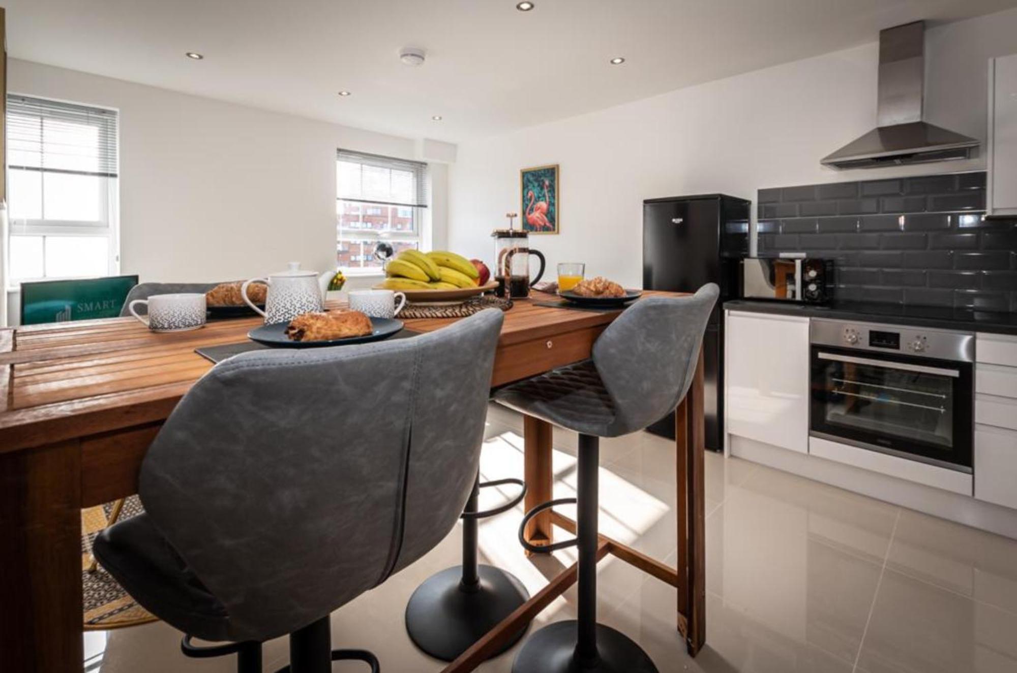 Relaxing Atlantic Mansions By Smart Apartments Short Lets & Serviced Accommodation Apartment Southampton With Free Wifi Екстер'єр фото